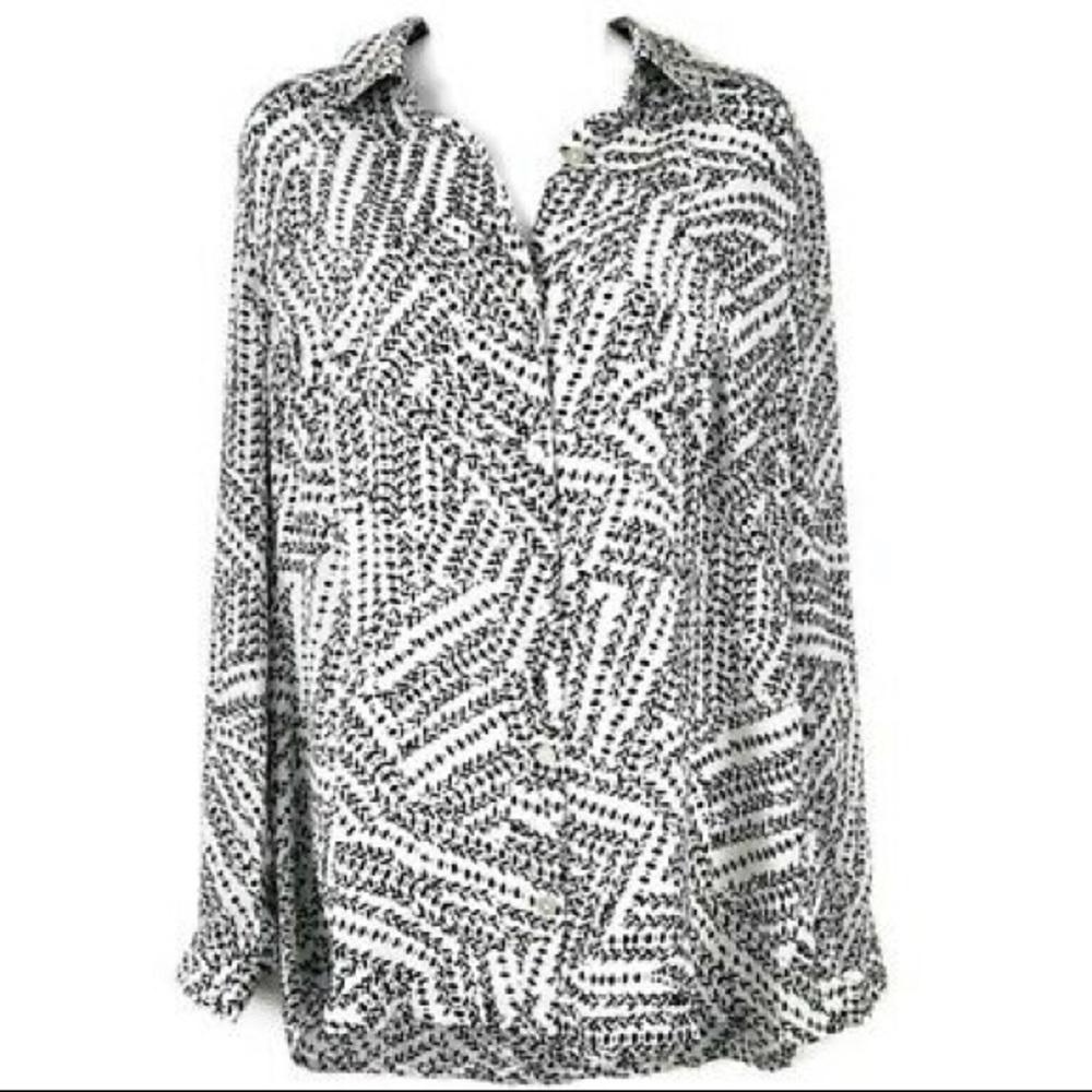 Cabi Black & White Stitch Print Split Back Top M - image 5